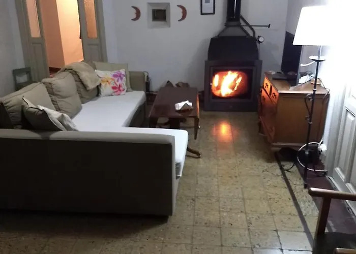 펜션 La Nava, Casa De Pueblo Con Patio Y Calefaccion Con Chimenea *