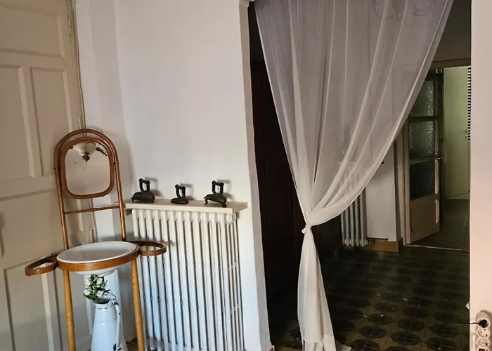 La Nava, Casa De Pueblo Con Patio Y Calefaccion Con Chimenea *