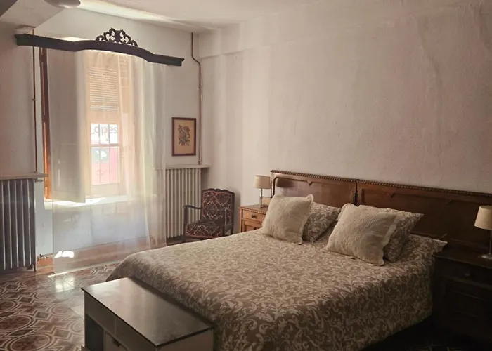 La Nava, Casa De Pueblo Con Patio Y Calefaccion Con Chimenea 펜션