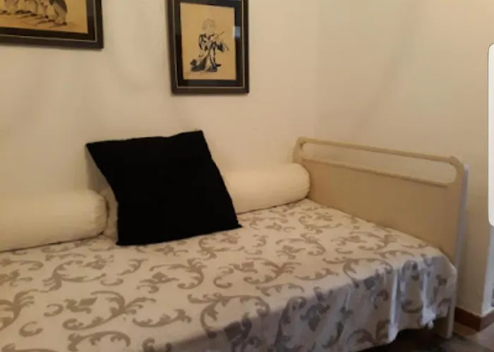 La Nava, Casa De Pueblo Con Patio Y Calefaccion Con Chimenea