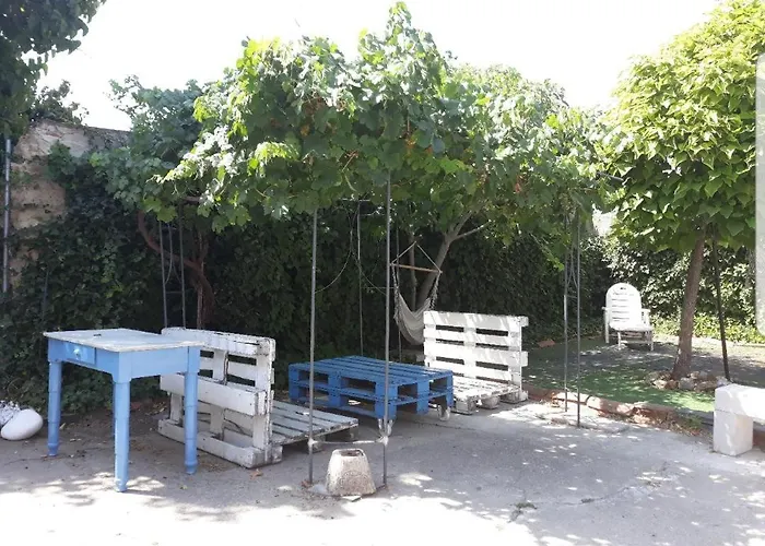 La Nava, Casa De Pueblo Con Patio Y Calefaccion Con Chimenea * Nava de la Asuncion